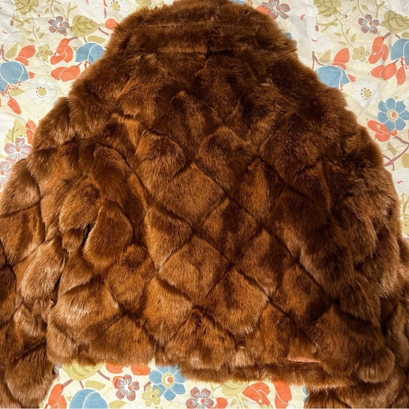 Quilted faux fur coat - Picture 4 of 5
